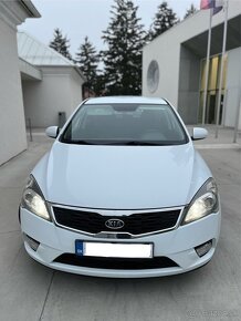 KIA Ceed 1.6 CRDi 85kw 2010 Nová STK/ek - 5