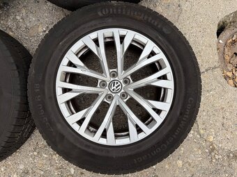 5x112 R18 original VW Touareg 3 CASCADE zimné pneu - 5