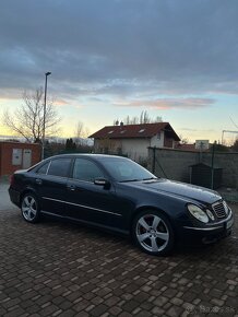 Mercedes-Benz e220 w211 - 5