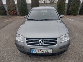 Volkswagen Passat - 5