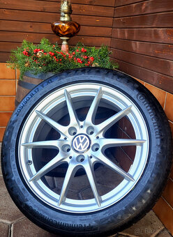 alu R17 5x112 orig. Mercedes B + A + VW Golf, pneu 205/50 - 5