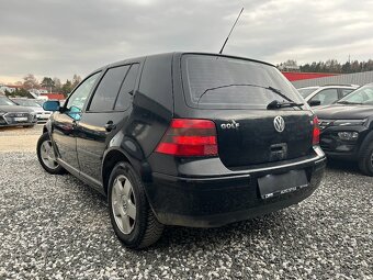 Volkswagen Golf 1.6 Highline - 5