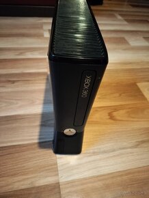 Predám xbox 360 slim +prikladám druhý xbox 360 slim zadarmo - 5