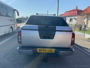 Nissan navara 2.5 td dovoz gb - 5