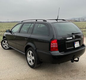 Škoda Octavia 1.8T 4x4 Swiss Ice Hockey - 5