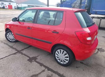 Predám Škoda Fabia ll 1.2 Facelift Ambiente 44kw S klímou - 5