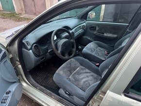 Renault Megane 1.6 Classic - 5