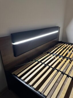 Postel 180x200 s LED lištou - 5