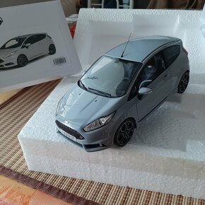 1:18 Citroen ,Renault ,ford Otto modely - 5