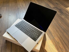 Macbook Pro M1 MAX 32GB RAM 1TB SSD - 5