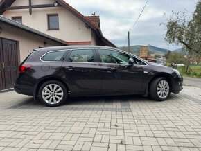 Opel astra j 1.4 turbo LPG (originál) - 5