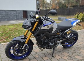 Yamaha mt-09 SP - 5