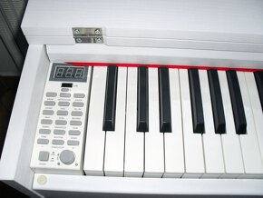 Prodej stojanu na digitální piano, dig. piano k tomu zdarma - 5