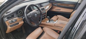 BMW 730D F01 - 5