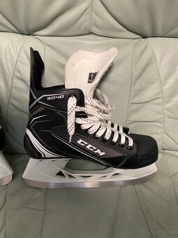 Hokejové korčule CCM Tacks 9040 - 5