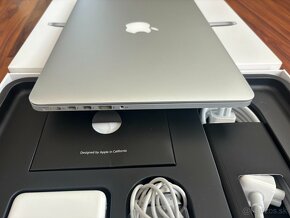 Macbook Pro - 5