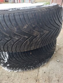 Zimne 225/55 r17 - 5