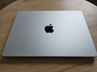 MacBook Pro 14" Apple M3 Pro; 18GB RAM; 512GB SSD - 5