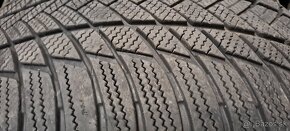 Predám 2ks jazdené zimné 265/50r19-110H Bridgetsone RSC - 5