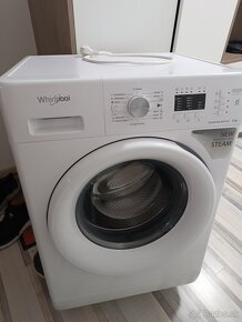 Predám staršiu funkčnú práčku Whirlpool 6 kg - 5