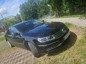 Volkswagen Phaeton - 5