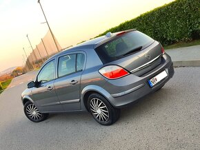 Opel Astra H 1.4 16V kúp. v SR - 5