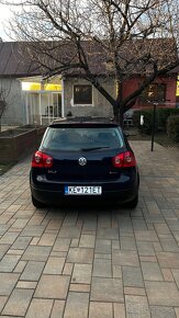 VW Golf 5 - 5