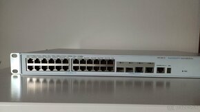 Ethernetový switch, 26 portov, 2x 1Gigabit port - 5