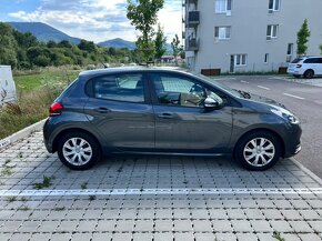 Peugeot 208 1.0 PureTech Active - 5