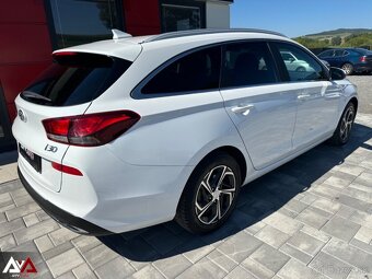 Hyundai i30 CW 1.6 CRDi Family, v Záruke, Slovenské vozidlo - 5