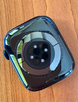 Apple Watch 8 45mm Midnight - 5