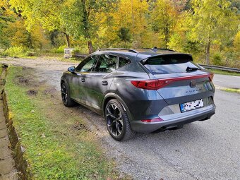 cupra formentor 1,5 tsi 110 kw dsg-8500km - 5