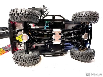 ZÁNOVNÍ Axial SCX24 v MEGA tuningu - 5