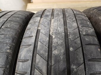 235/55 r19 Michelin - 5