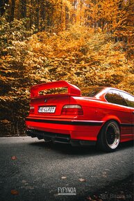 Bmw e36 328ci 142kw - 5