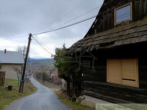 Drevenica v okrajovej časti obce Lutiše - 5