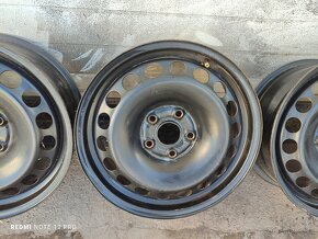 5x112 R16,  ET51  6.5J plechové disky Golf, Octavia - 5