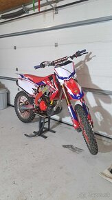 Honda CRF250R - 5