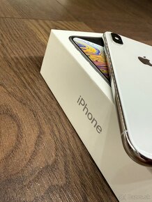 iPhone Xs 64GB Silver - 5