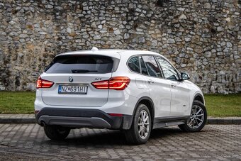 BMW X1 sDrive 18i Advantage A/T - 5