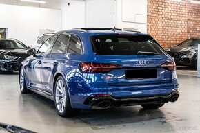 Audi RS4 - 5