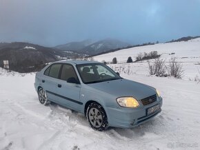 Hyundai Accent 1.3i, 63 kW - 5