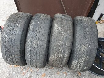 235/60 R18 zimne - 5