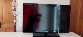 TV PHilips - series 3000 - uhlopriecka 81 cm - 5