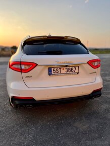 Maserati Levante SQ4 GranSport / V6 / 430 hp / biela - 5