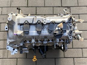 Motor Nissan 1.6i HR16 a další díly - 5