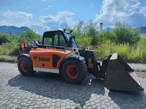 Teleskopický manipulátor bobcat t2250 - 5