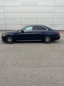 Mercedes-Benz E220d Sedan Luxury Line - 5