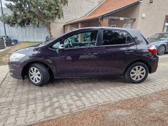 Toyota Auris 1.33 Dual VVT-i 100k M6 (benzín) - 5