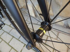 Cestný bicykel VAN RYSEL RCR Road Shimano 105 - 5